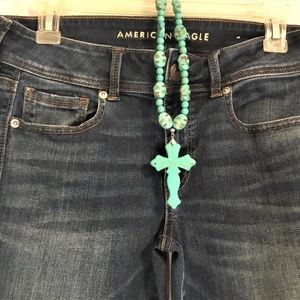 AMERICAN EAGLE JEANS 8 SHORT STRETCH BOOTCUT